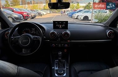 Седан Audi A3 2015 в Києві фото 23 Седан Audi A3 2015 в Києві