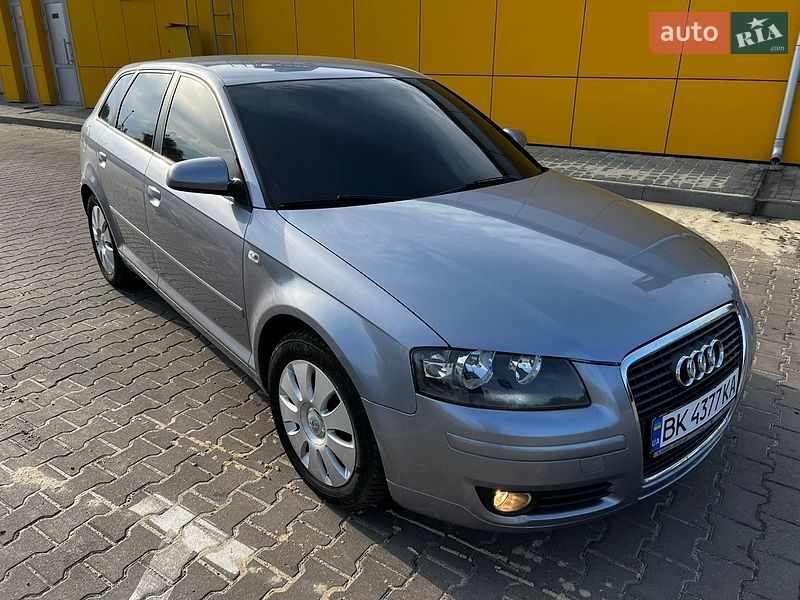 Хэтчбек Audi A3 2008 в Дубно