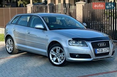 Хетчбек Audi A3 2010 в Старокостянтинові