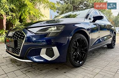 Седан Audi A3 2022 в Дніпрі