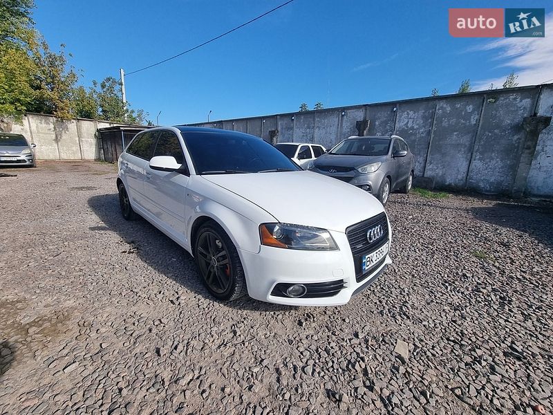Хэтчбек Audi A3 2011 в Кременце