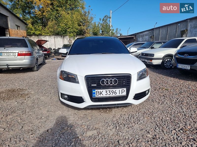 Хэтчбек Audi A3 2011 в Кременце