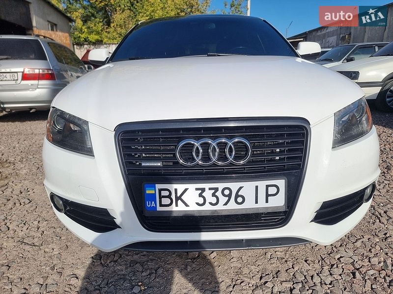 Хэтчбек Audi A3 2011 в Кременце