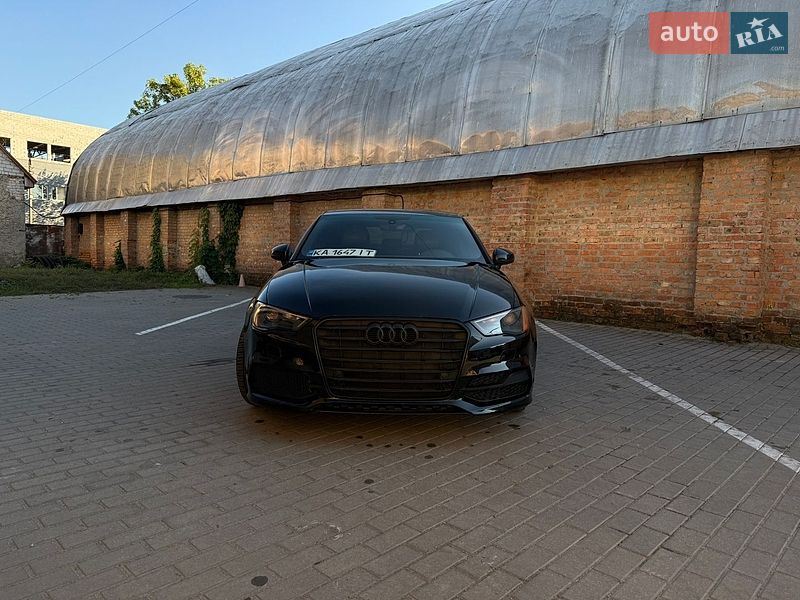 Седан Audi A3 2015 в Черкасах