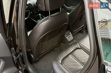 Седан Audi A3 2015 в Черкасах
