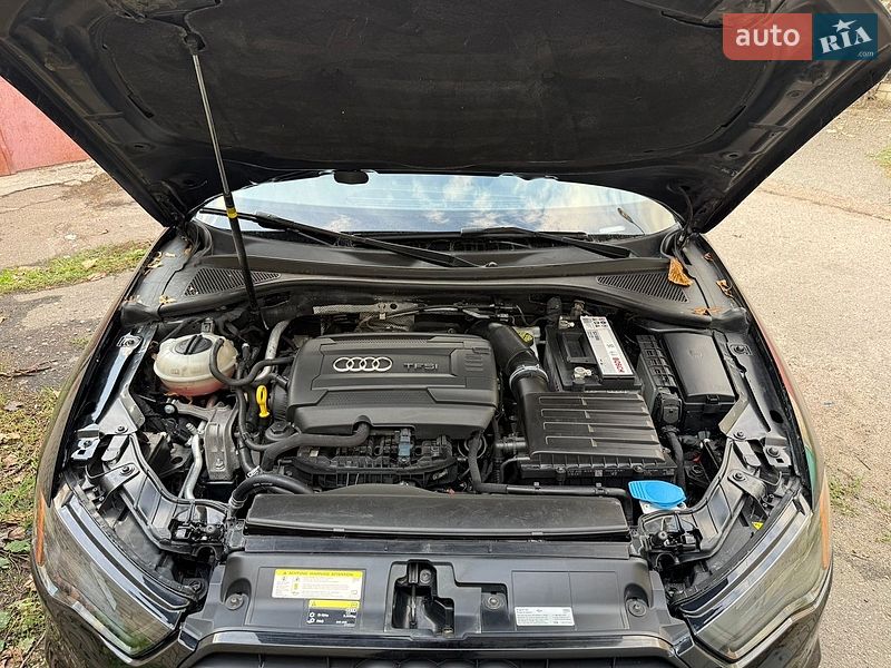 Седан Audi A3 2015 в Черкасах