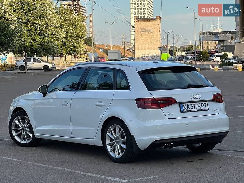 Хэтчбек Audi A3 2013 в Киеве
