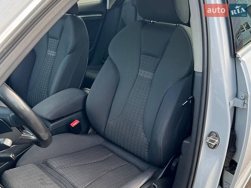 Хэтчбек Audi A3 2013 в Киеве