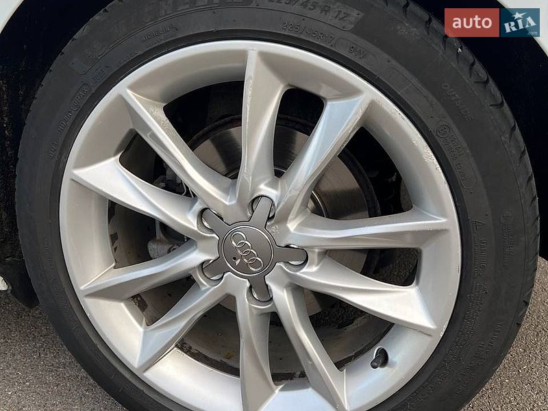 Хэтчбек Audi A3 2013 в Киеве