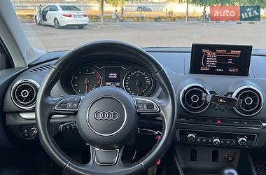 Хэтчбек Audi A3 2013 в Киеве
