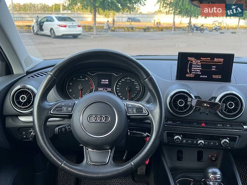 Хэтчбек Audi A3 2013 в Киеве
