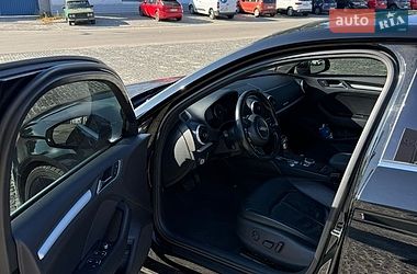 Седан Audi A3 2015 в Днепре