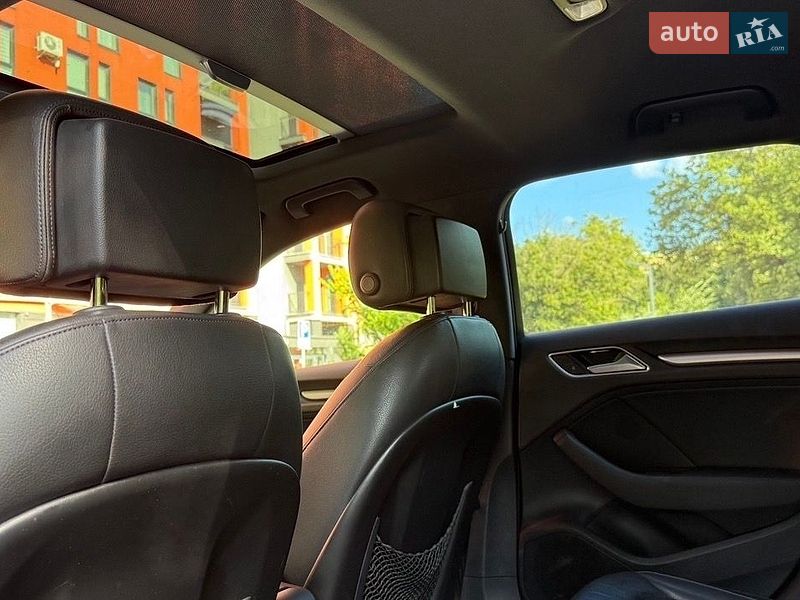 Хетчбек Audi A3 2016 в Львові