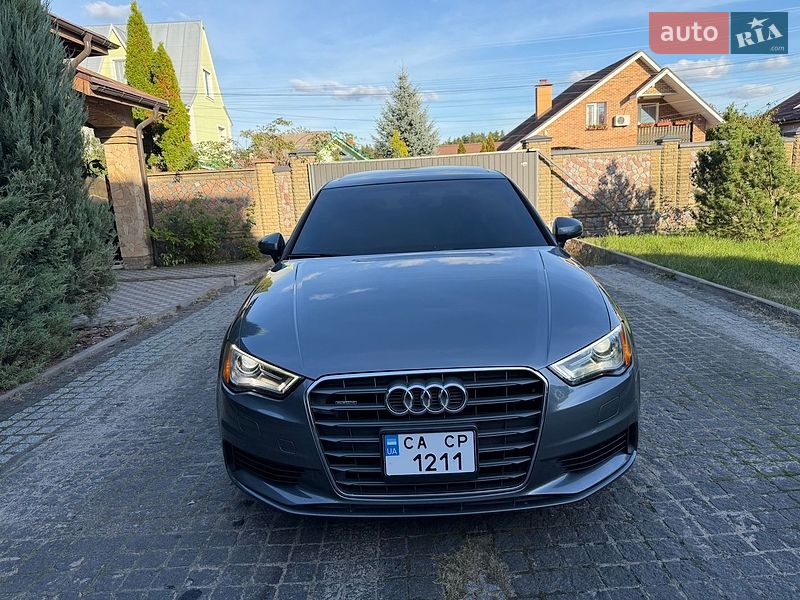 Седан Audi A3 2015 в Киеве