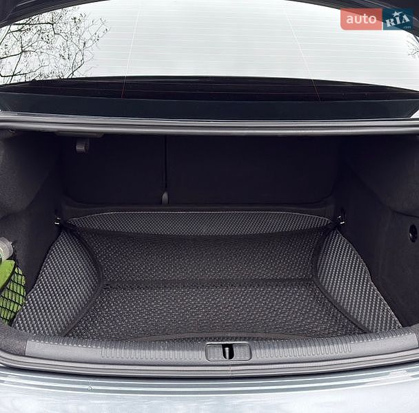 Седан Audi A3 2016 в Самарі