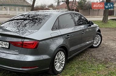 Седан Audi A3 2016 в Самарі