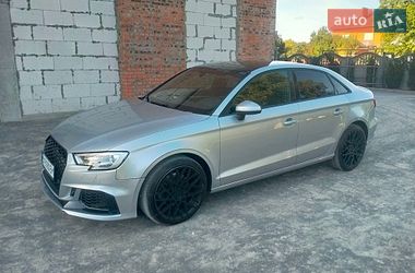 Седан Audi A3 2018 в Хмельницком