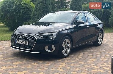 Седан Audi A3 2023 в Киеве