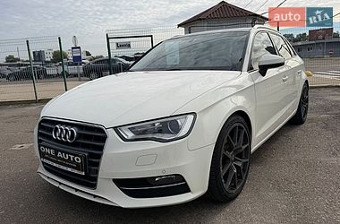 Хэтчбек Audi A3 2015 в Киеве