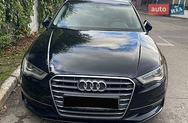 Седан Audi A3 2015 в Києві