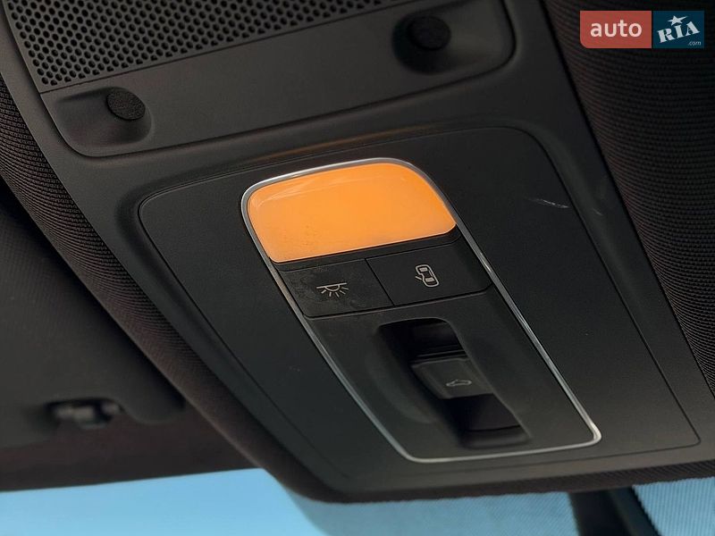 Седан Audi A3 2016 в Житомирі