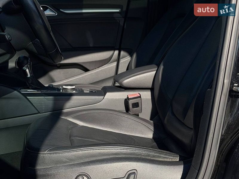 Седан Audi A3 2016 в Житомирі