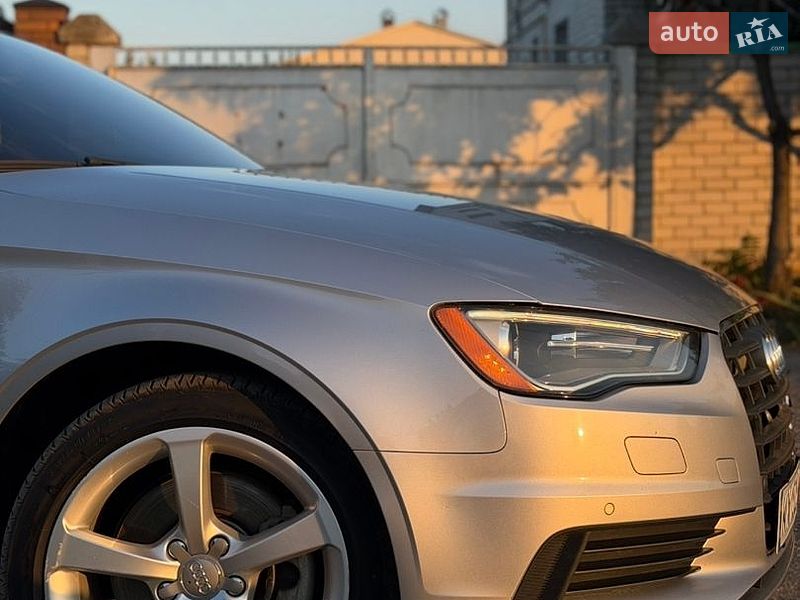 Седан Audi A3 2015 в Харкові