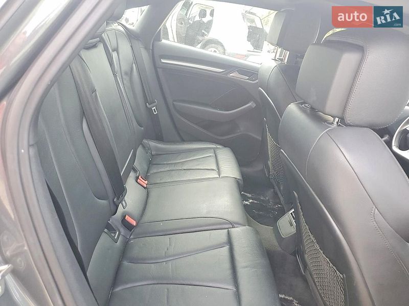 Седан Audi A3 2018 в Днепре