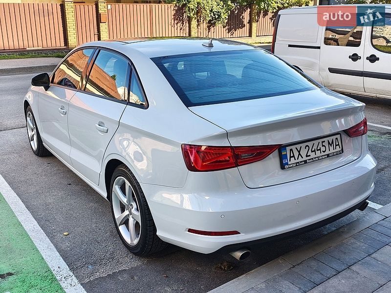 Седан Audi A3 2015 в Києві