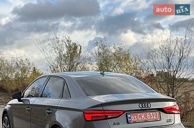 Седан Audi A3 2017 в Львове