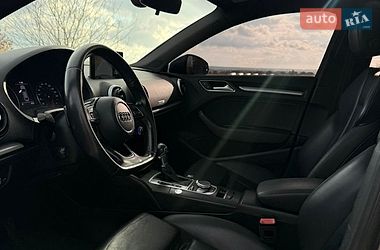 Седан Audi A3 2017 в Львове