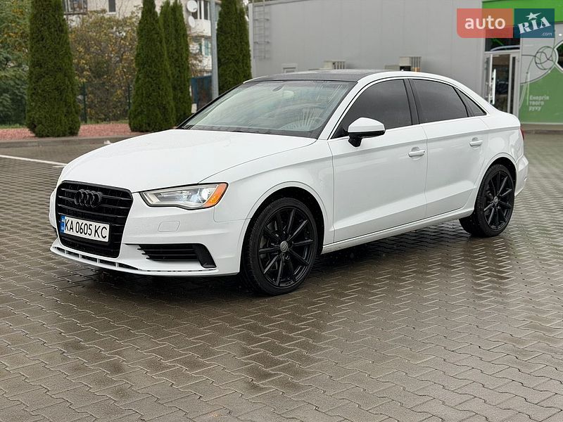 Седан Audi A3 2014 в Житомире Седан Audi A3 2014 в Житомире