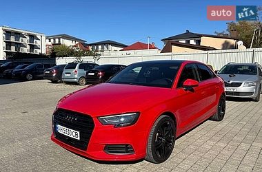 Седан Audi A3 2017 в Ужгороді