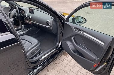 Хэтчбек Audi A3 2016 в Дубно