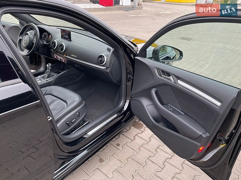 Хэтчбек Audi A3 2016 в Дубно