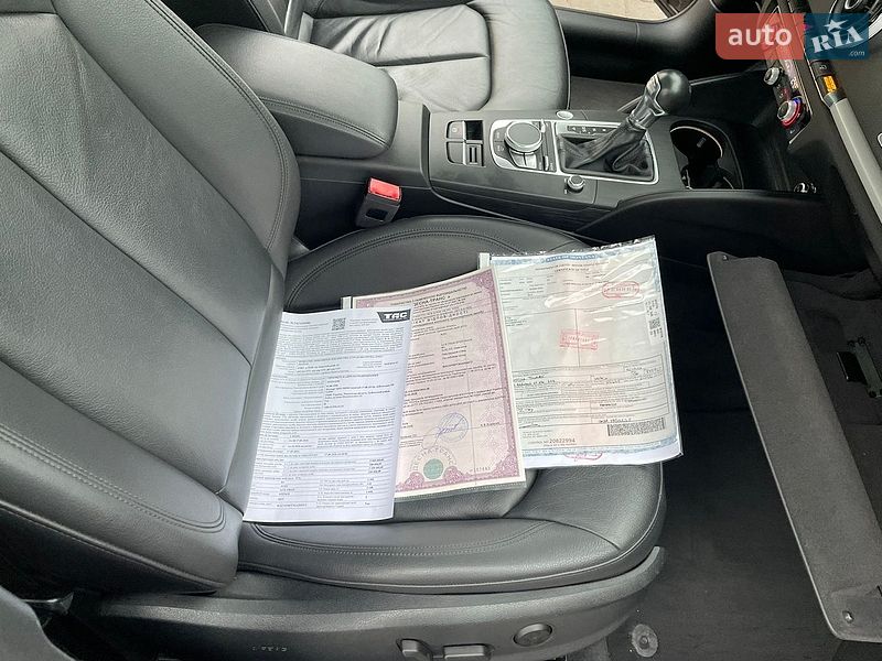 Хэтчбек Audi A3 2016 в Дубно