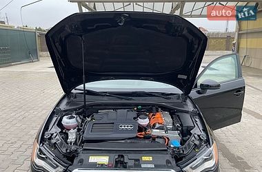 Хэтчбек Audi A3 2016 в Дубно
