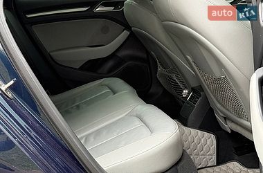 Седан Audi A3 2017 в Киеве