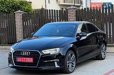 Седан Audi A3 2018 в Старокостянтинові