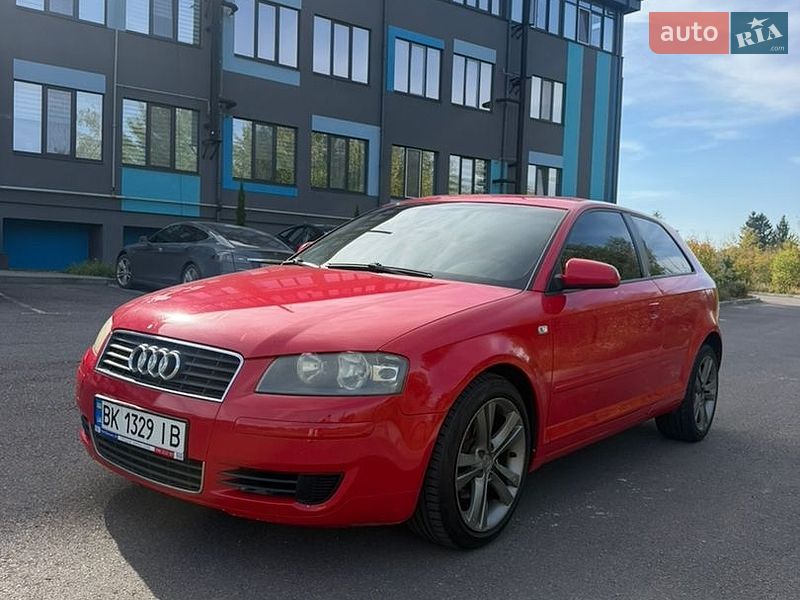 Хэтчбек Audi A3 2004 в Ровно