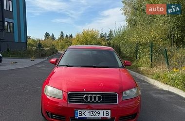 Хэтчбек Audi A3 2004 в Ровно
