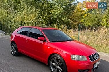 Хэтчбек Audi A3 2004 в Ровно
