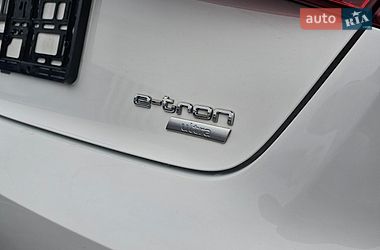 Хетчбек Audi A3 2016 в Рівному