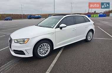 Хетчбек Audi A3 2016 в Рівному