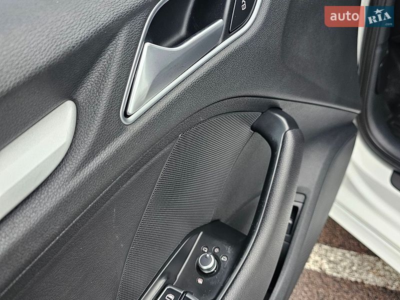 Хетчбек Audi A3 2016 в Рівному