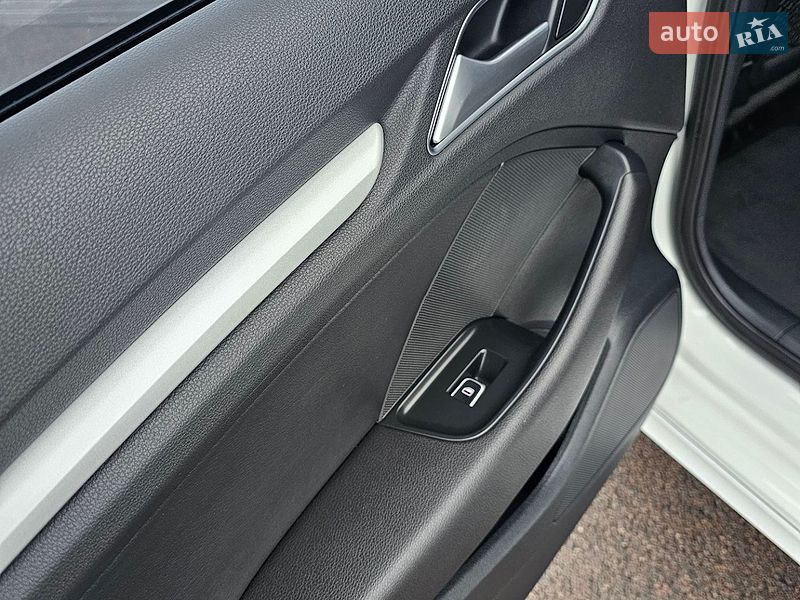 Хетчбек Audi A3 2016 в Рівному