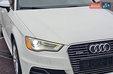 Хетчбек Audi A3 2016 в Рівному