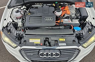 Хетчбек Audi A3 2016 в Рівному