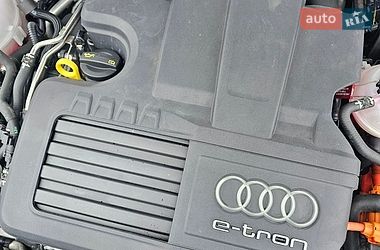 Хэтчбек Audi A3 2016 в Ровно