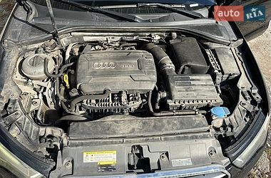 Седан Audi A3 2015 в Днепре